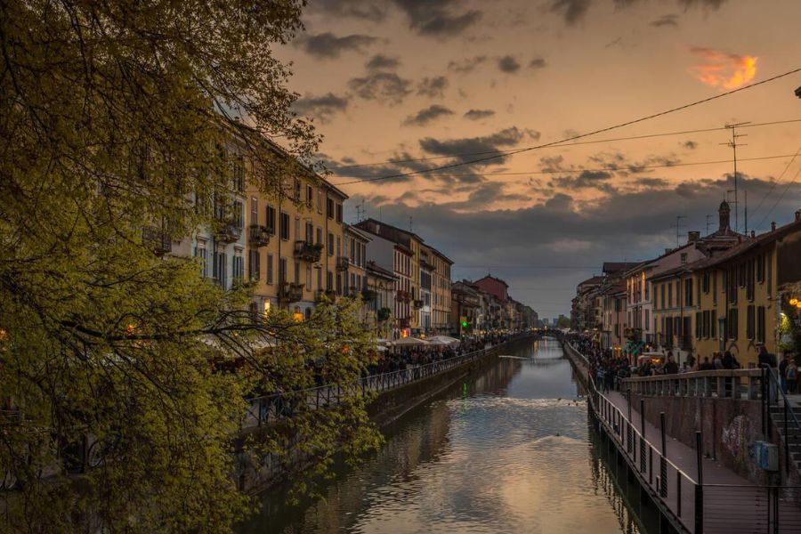 Navigli Canals at Sunset: Discovering Milan's Most Atmospheric District