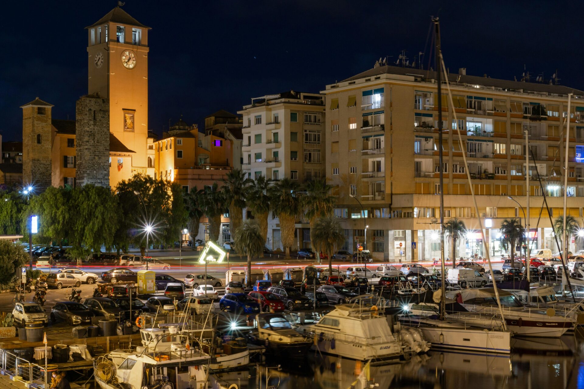 Night view of Savona city