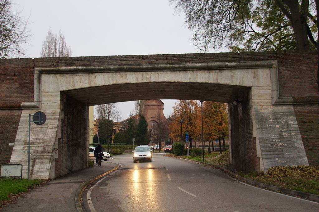 Image Source: Wikimedia Commons - Ferrara City Walls