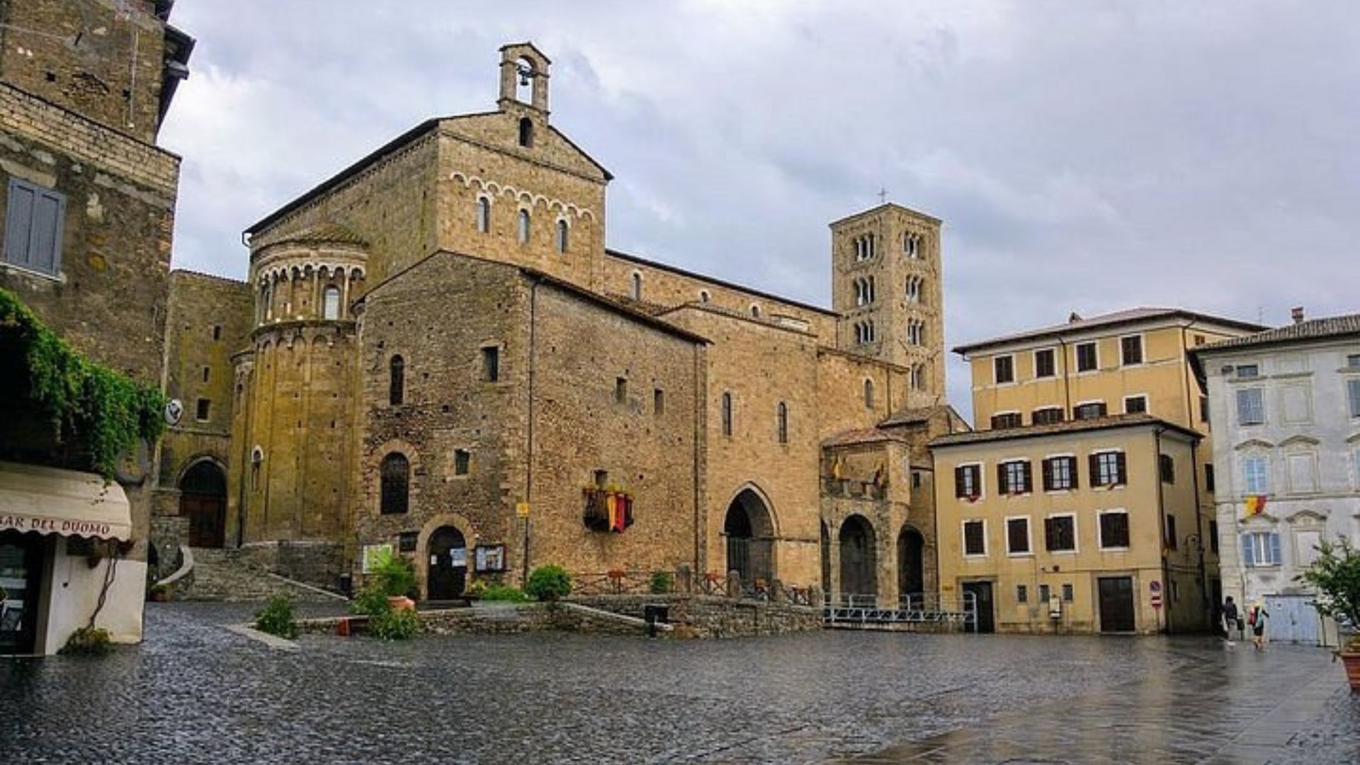 Image of a church in Anagni, Italy