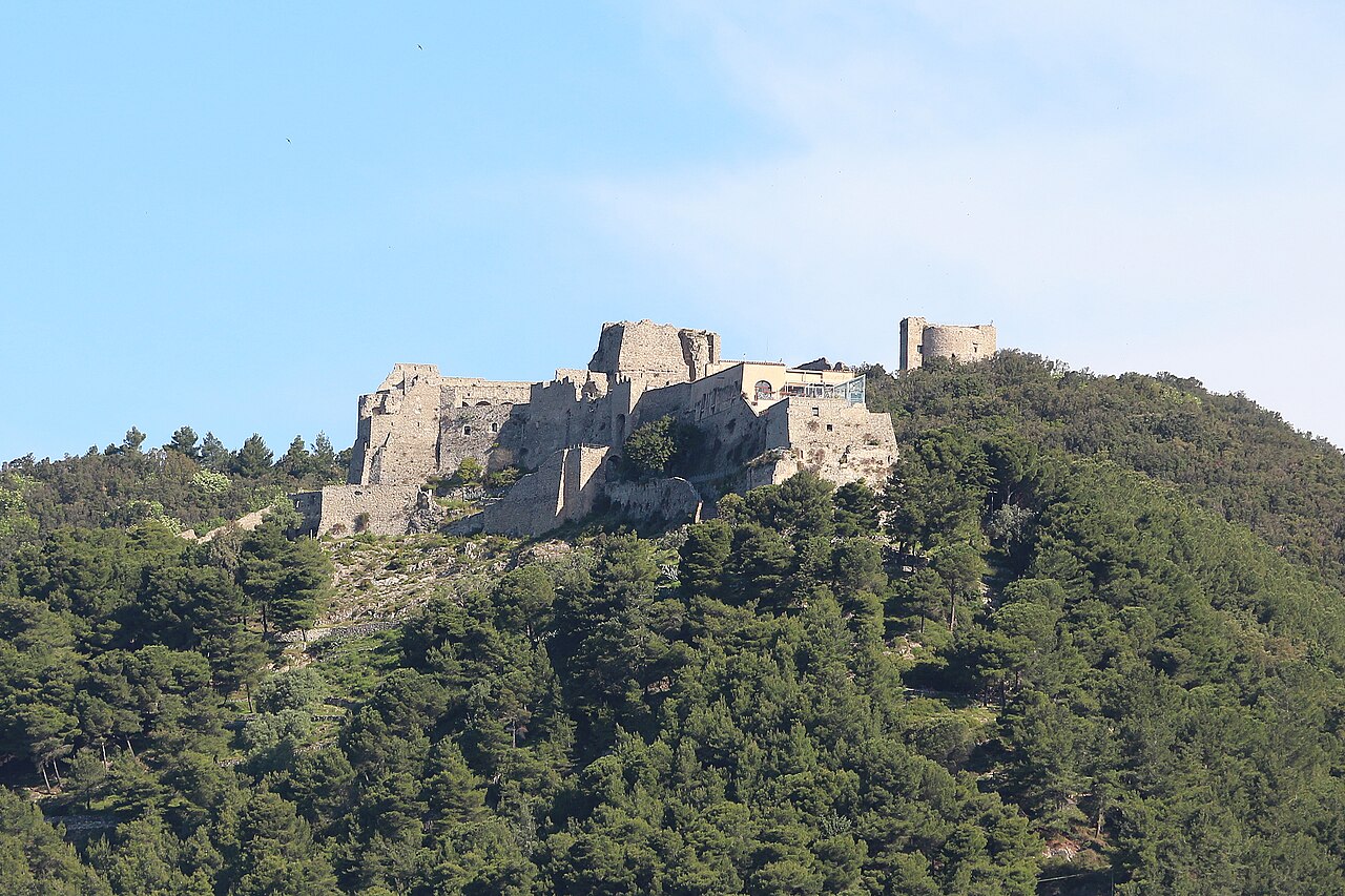 Arechi Castle
