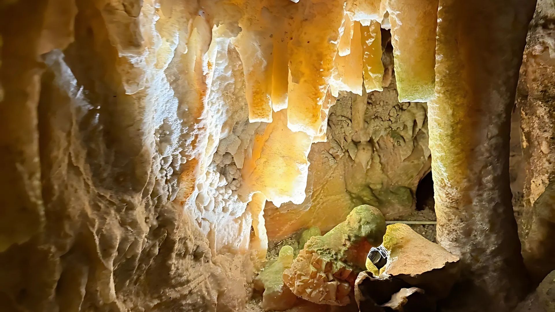 Image shows Castellana Caves, showcasing its impressive geological formations.