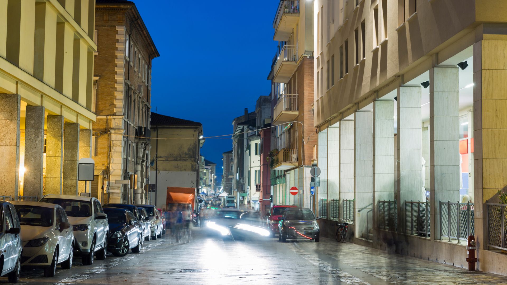 Image of the street at night of Corso D'Augusto in Rimini, Italy