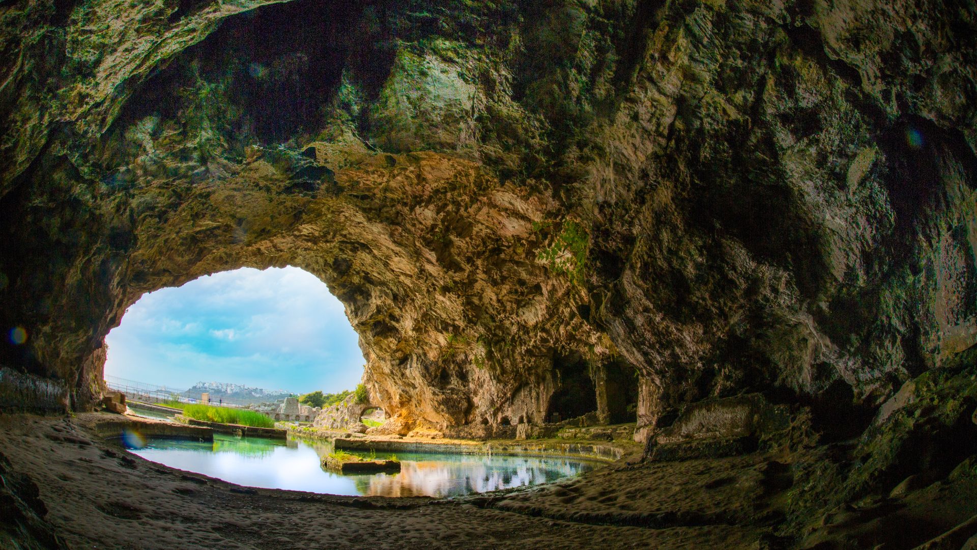Image of Grotto of Tiberius, Antro di Tiberio (Cave of Tiberius) 