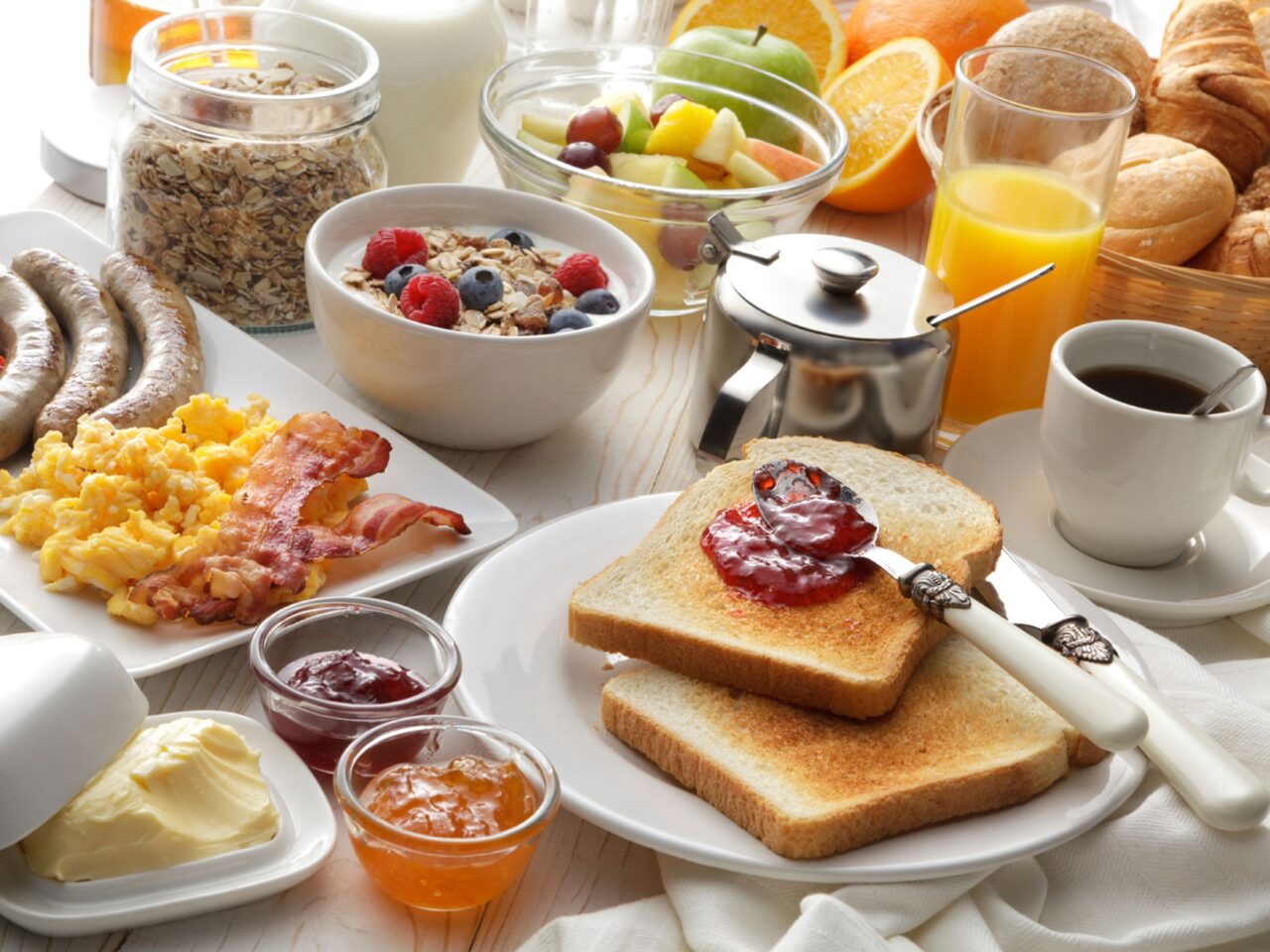 Hotel resort breakfast