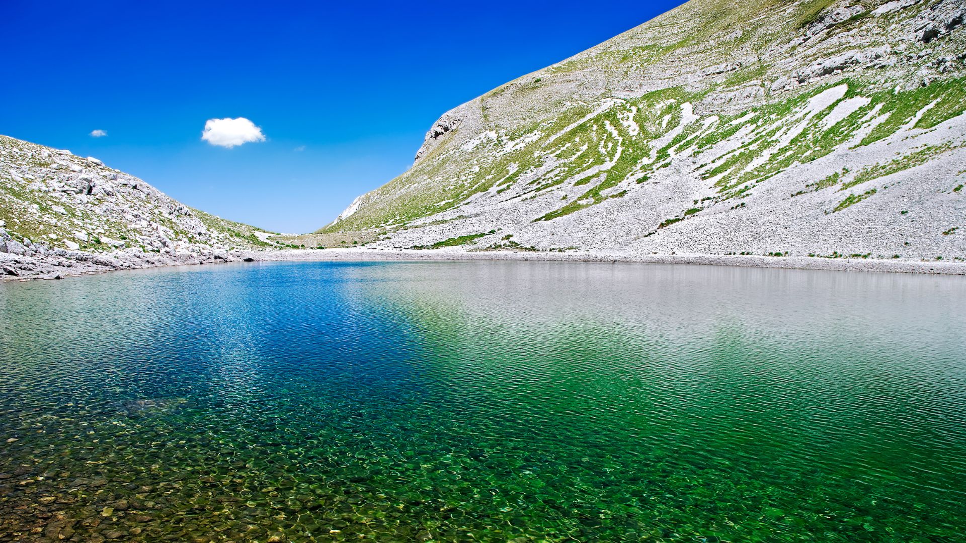 Image of Lake Pilato, Sibillini Mountains