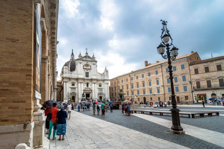 Sacred Architecture: The Spiritual Impact of Loreto's Holy House