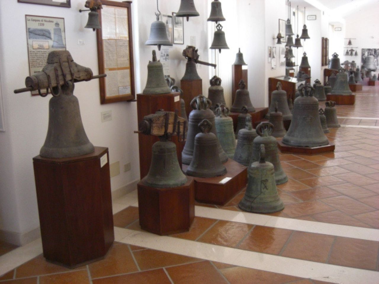 Marinelli Pontifical Bell Foundry