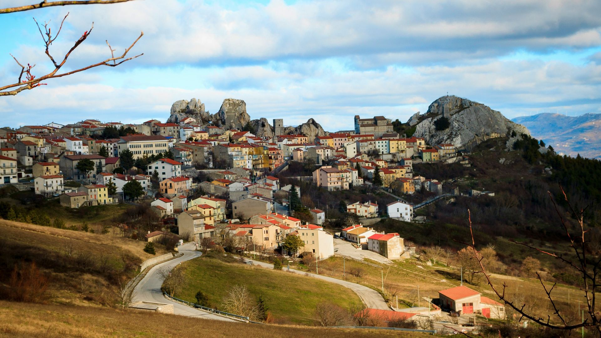 The image depicts Pietrabbondante, a comune (municipality) in the Province of Isernia, within the Molise region of Italy