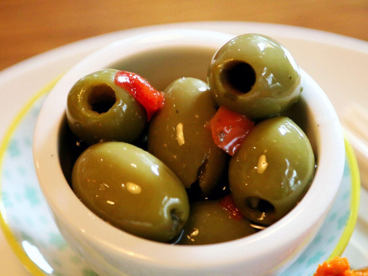Olives with olive oil