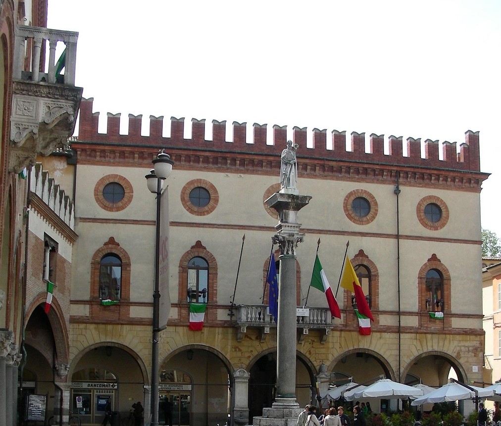 Piazza del Popolo in Ravenna - square in Italy