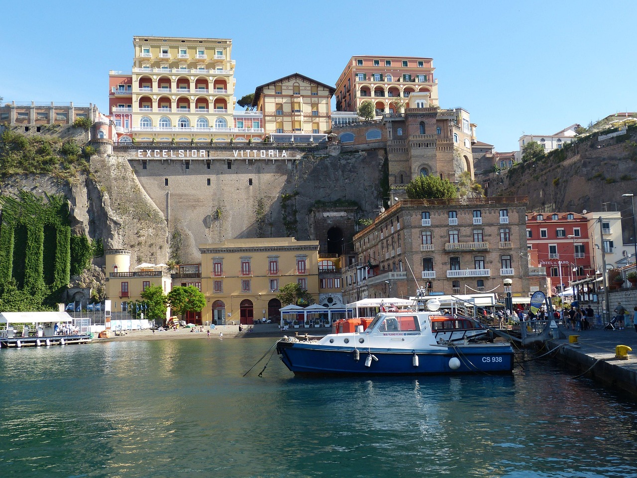 Port in Sorrento
