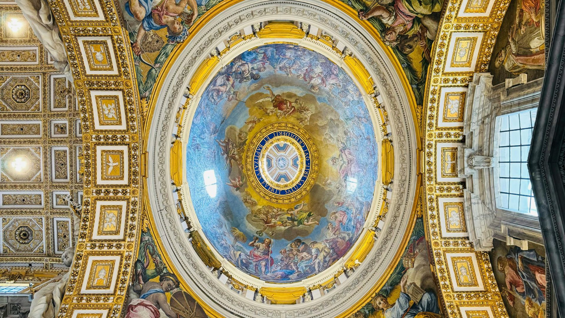 Image of St. Peter's Basilica's interior.