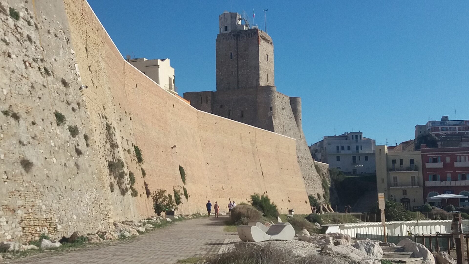 Termoli - coastal walls