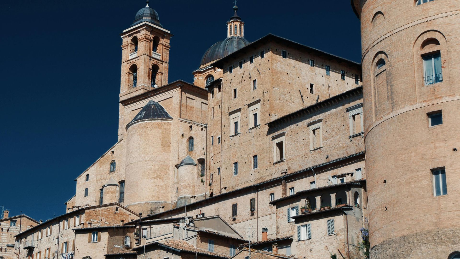 Image of Ducal Palace (Palazzo Ducale) located in Urbino, Italy