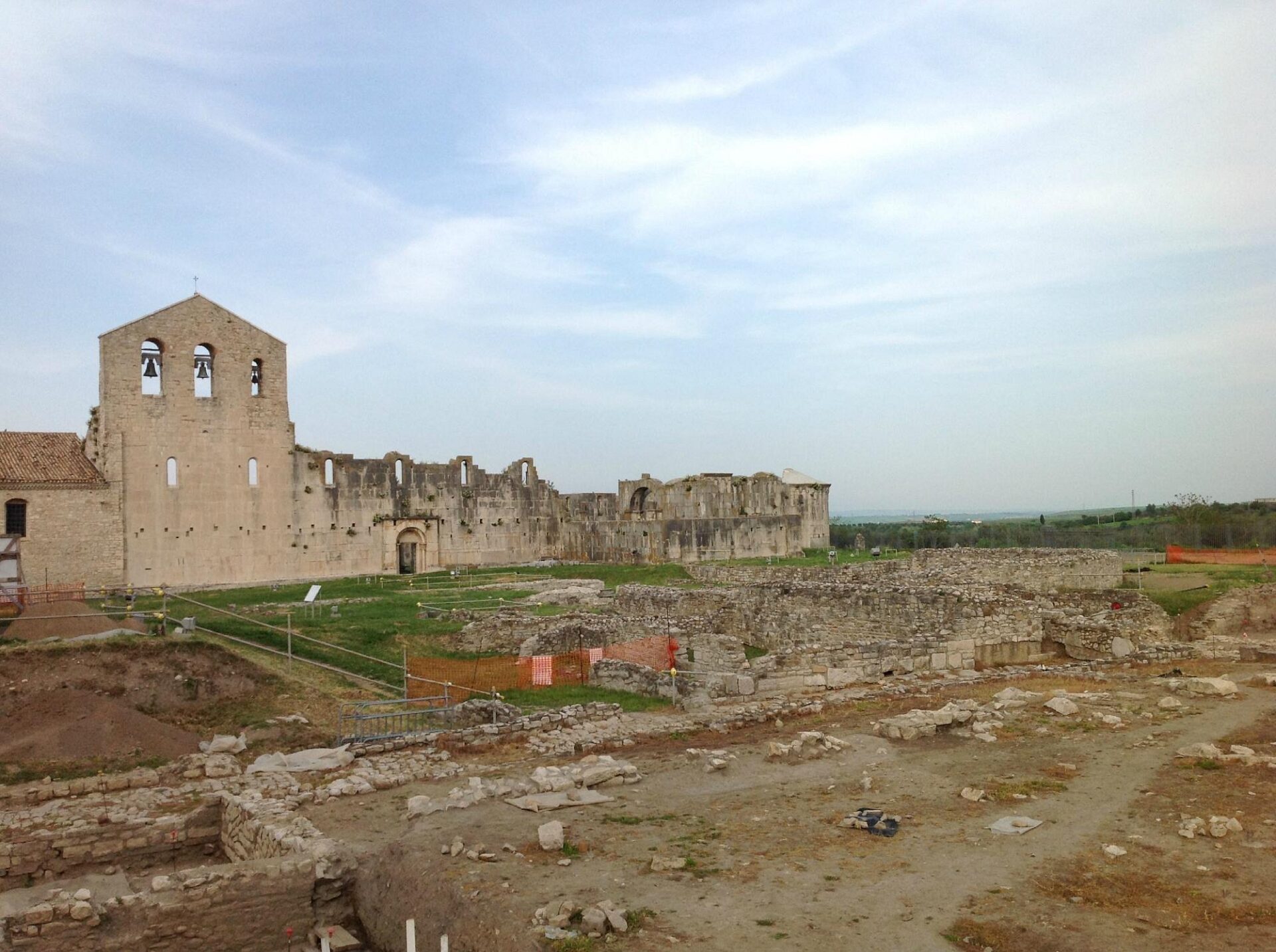 View of Venosa’s archaeological site 