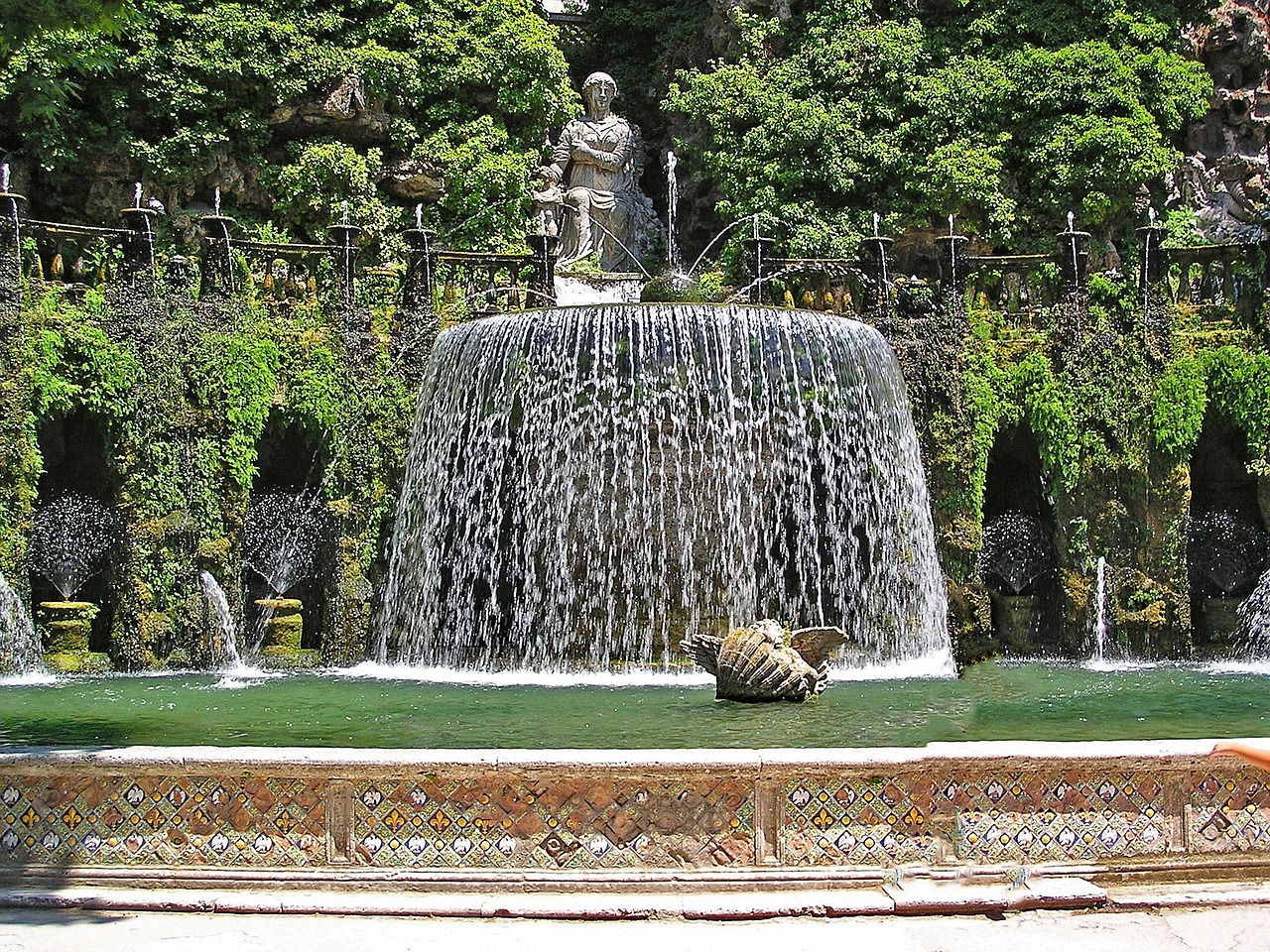 Villa d'Este in Tivoli - Fountain villa in Tivoli