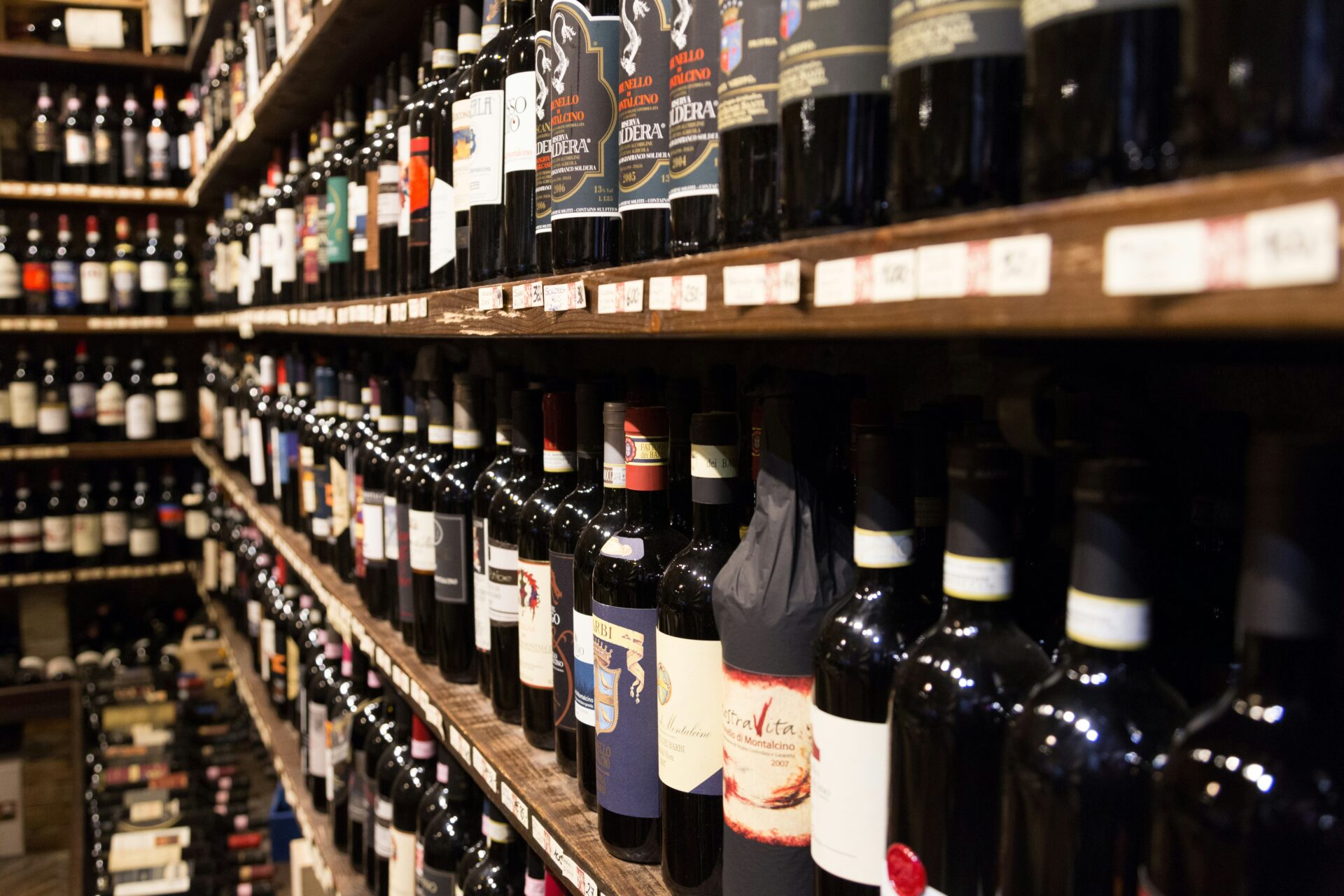 Wine shop at Via Costa delle Caserme - Montalcino Italy