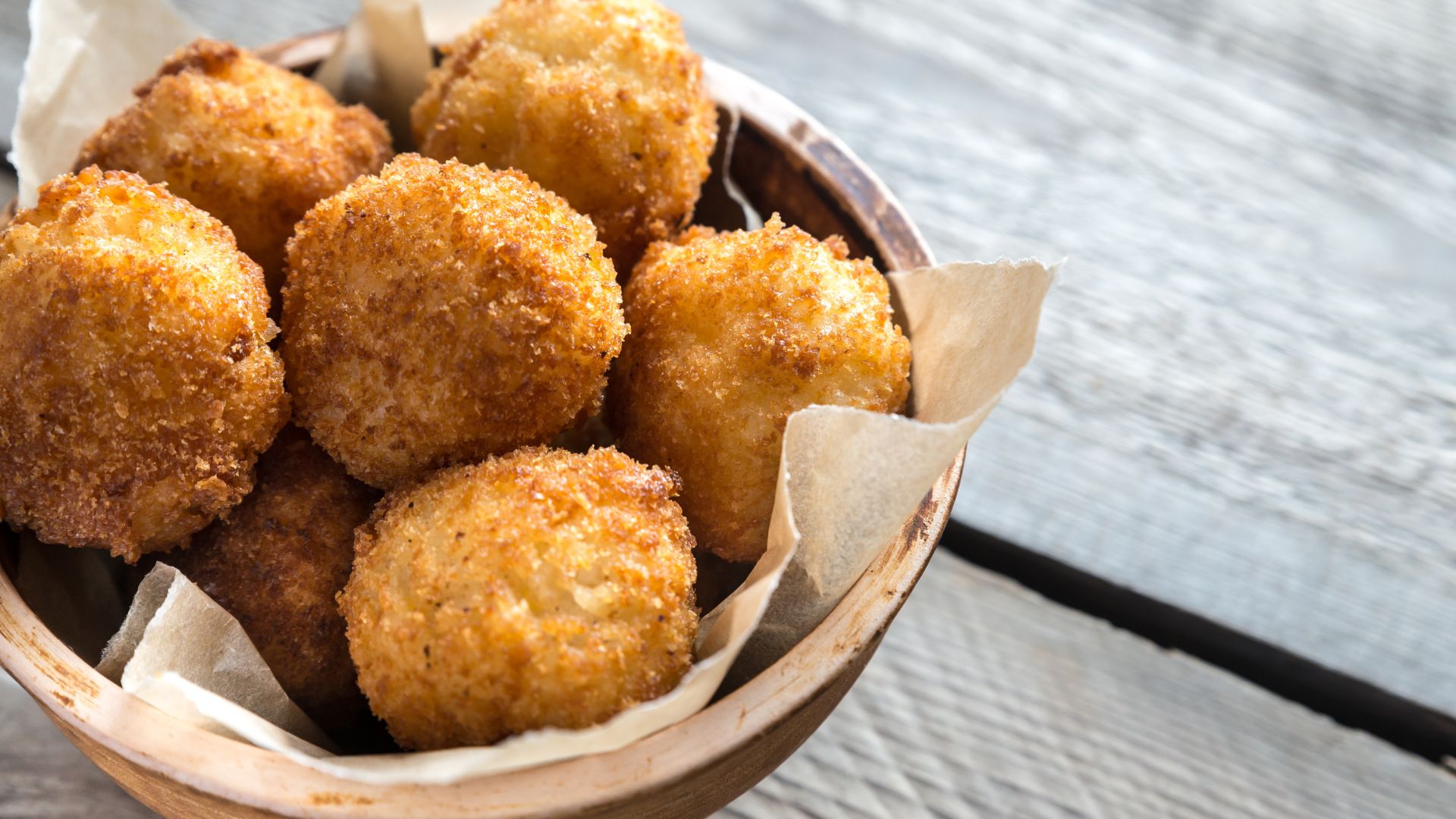 Arancini (those crispy rice balls)