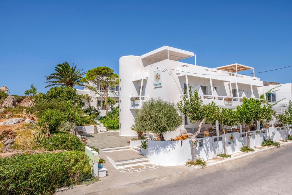 Exterior view of Aris Boutique Hotel in Paleochora