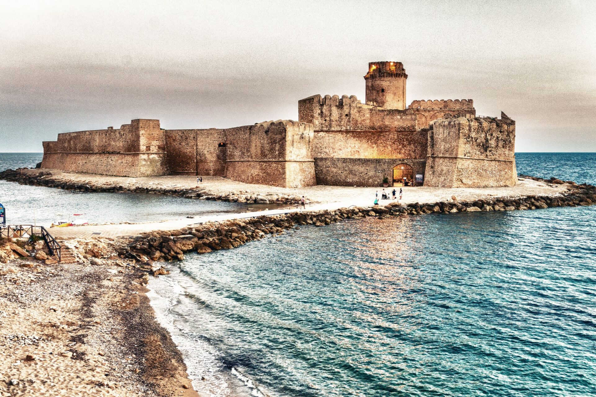 Castello Aragonese