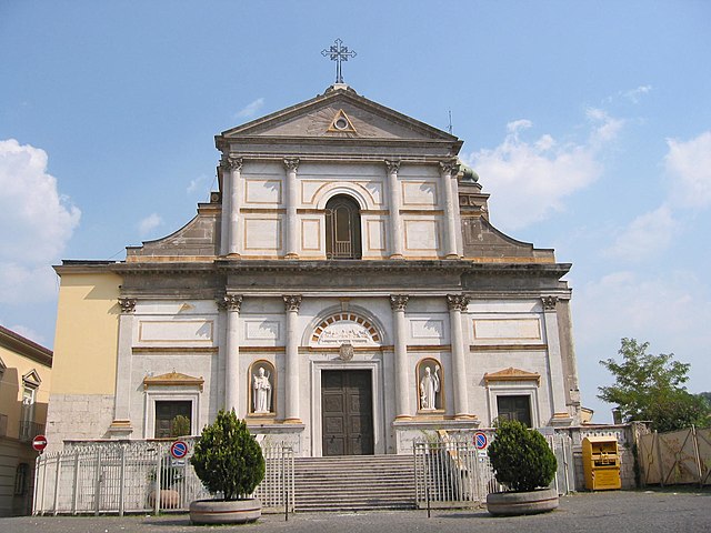 Avellino, Cathedral of the Assumption. Western façade, built in 1860 after a project by Pasquale Cardola.