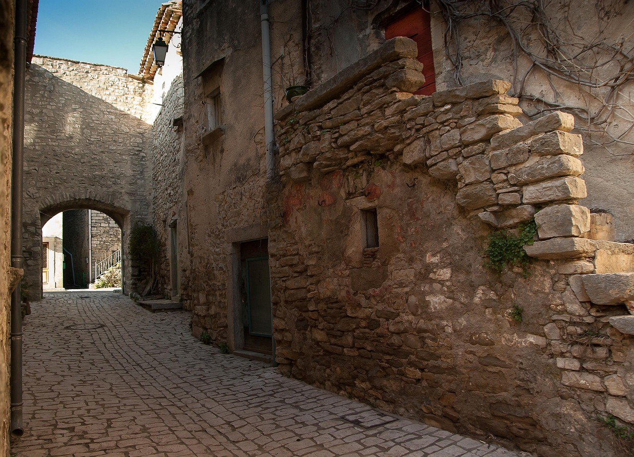 Cobblestone alley - medieval