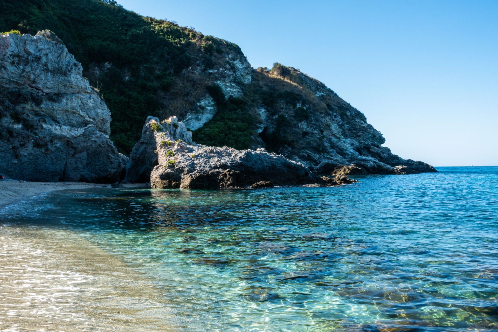 Grotticelle Lagoon