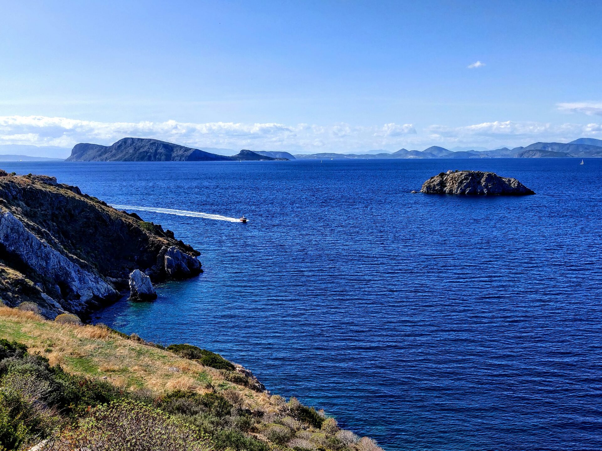 Hydra - Greek island - crystal blue waters