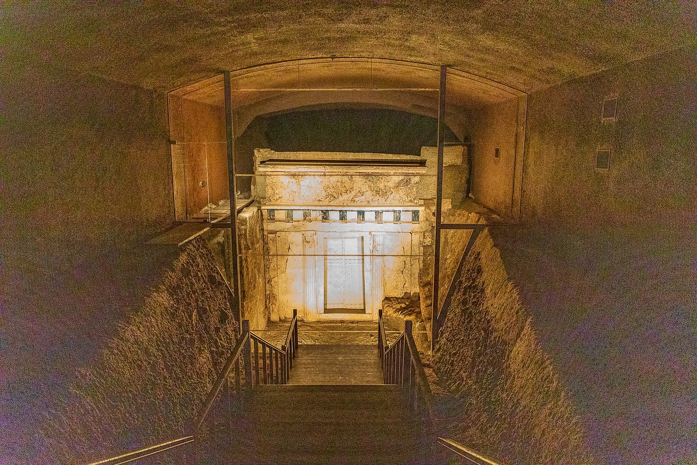 Inside the Museum of the Royal Tombs of Aigai (Vergina) 