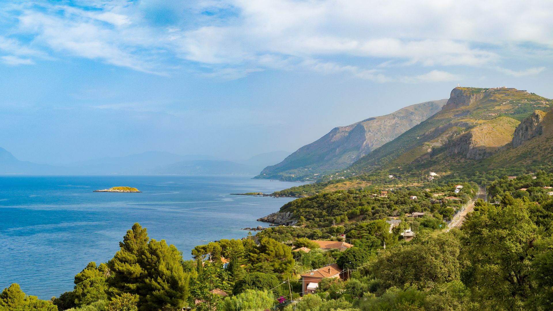 Image shows Marate, Basilicata, Italy.