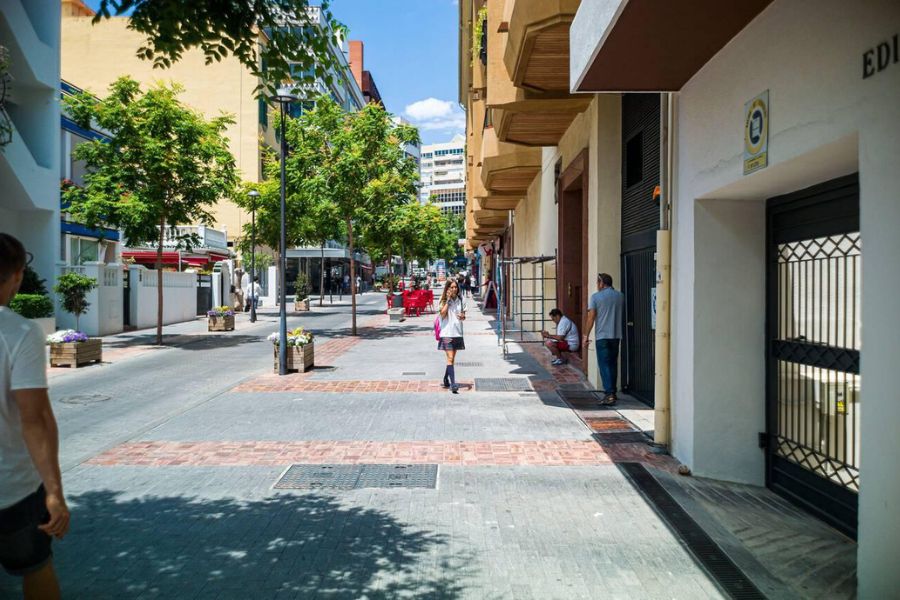 Marbella Glamour: My Sunny Days of Luxury Yachts, Chic Beach Clubs, and Strolling Through a Surprisingly Pretty Old Town