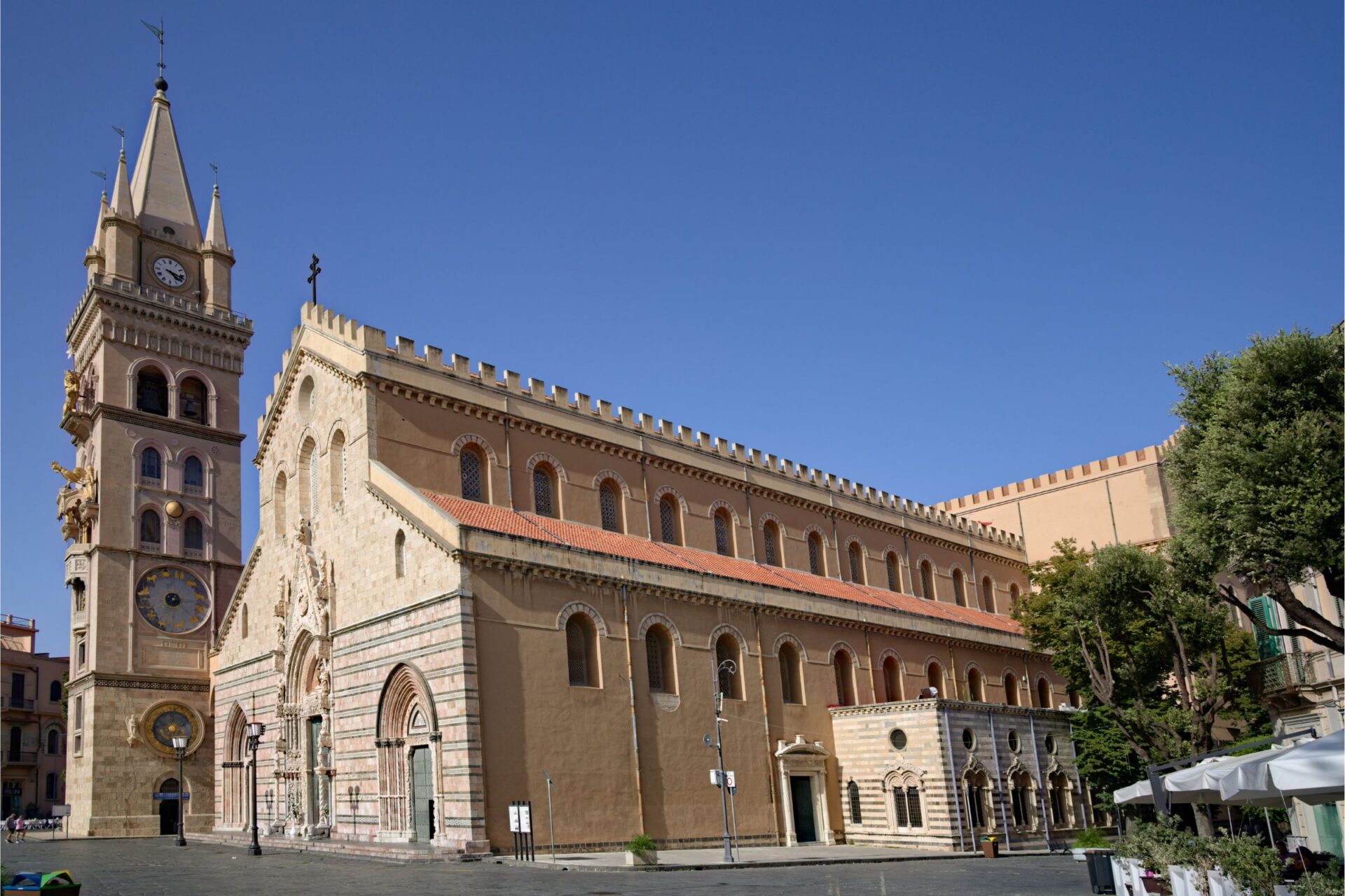 Messina's cathedral and astronomical clock