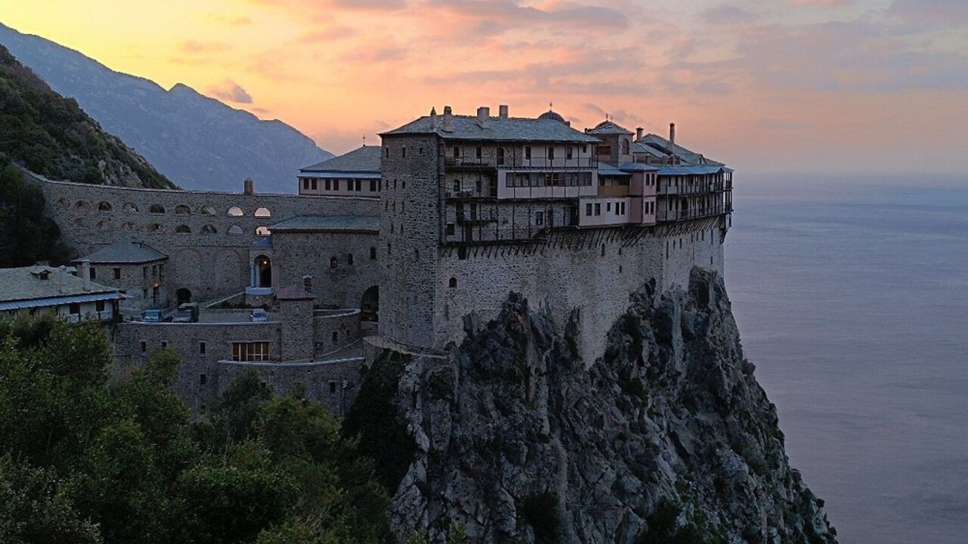 The image shows Simonopetra Monastery, which is located on Mount Athos in Greece. 