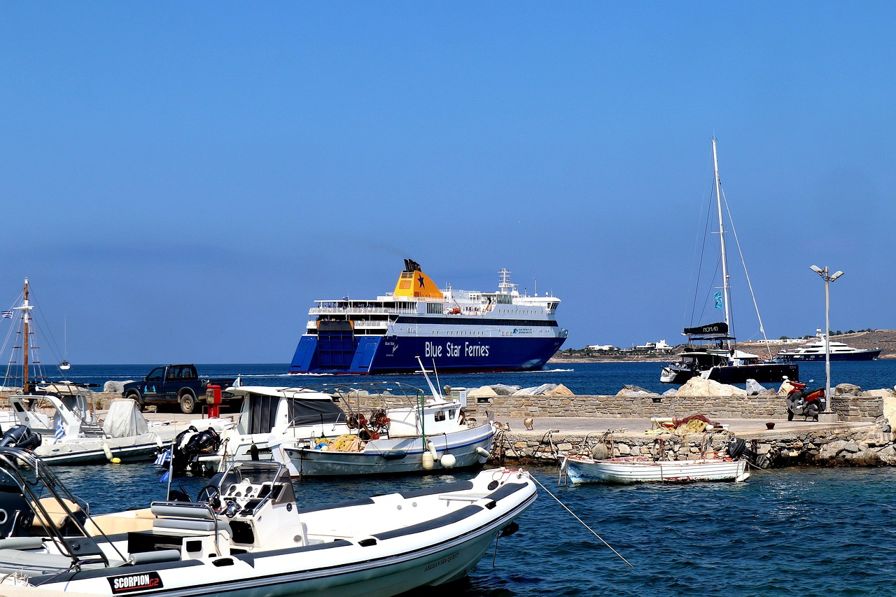 Port, Ferry, Paros