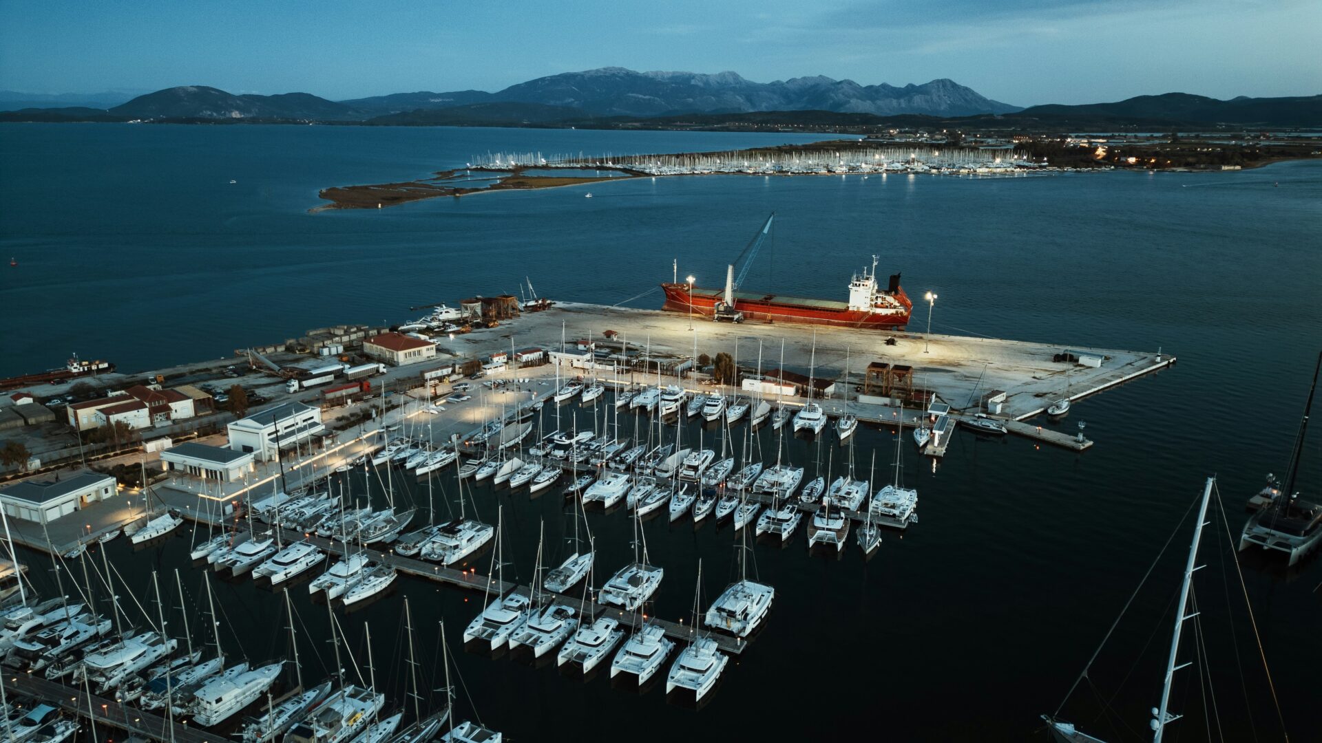 A bustling view of Preveza’s shore