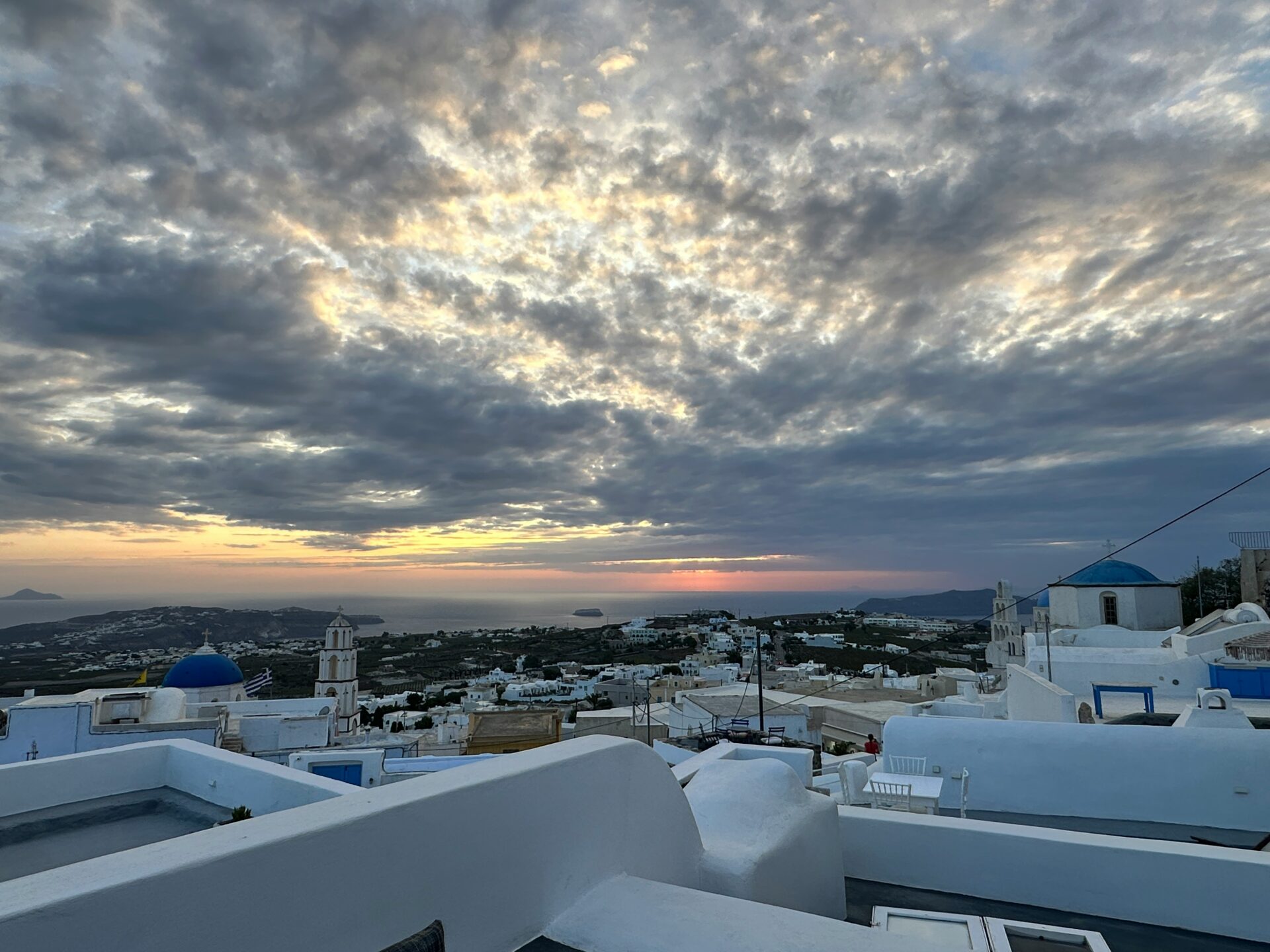 Charming hilltop view of Pyrgos 