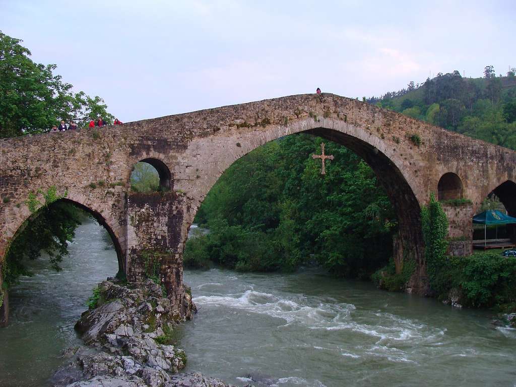 Roman bridge of Cangas de Onis