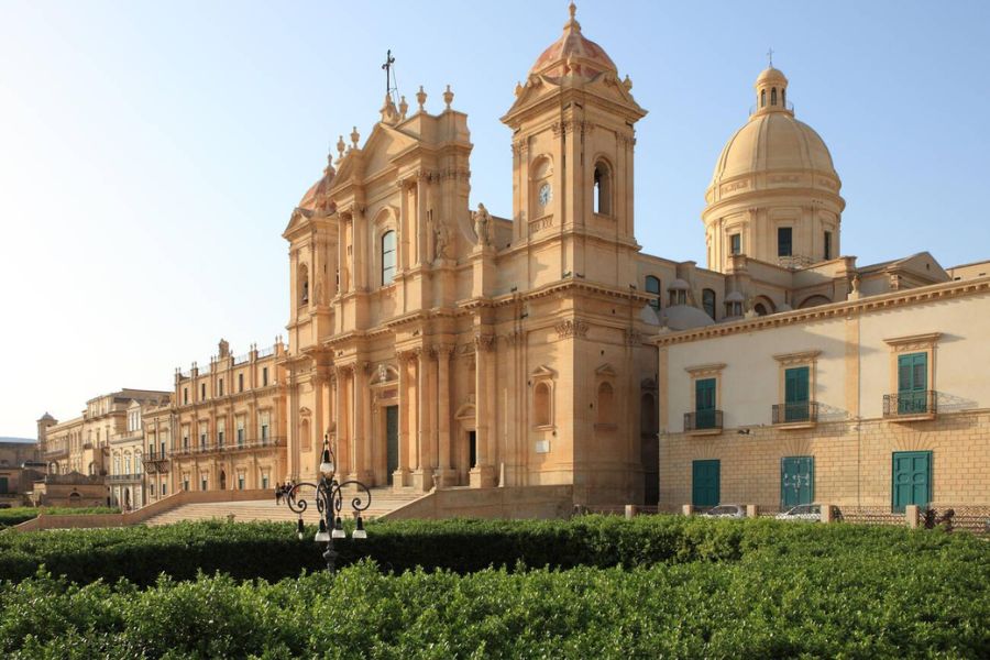From Arab Emirs to Spanish Viceroys: My Journey Through Sicily's Royal History