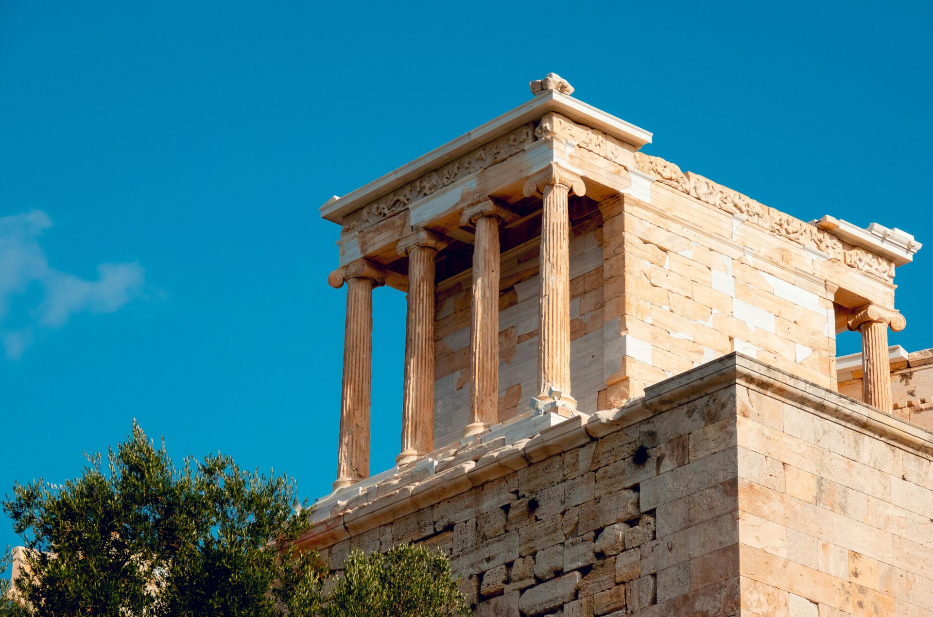 Temple of Athena Nike - Greek architecture