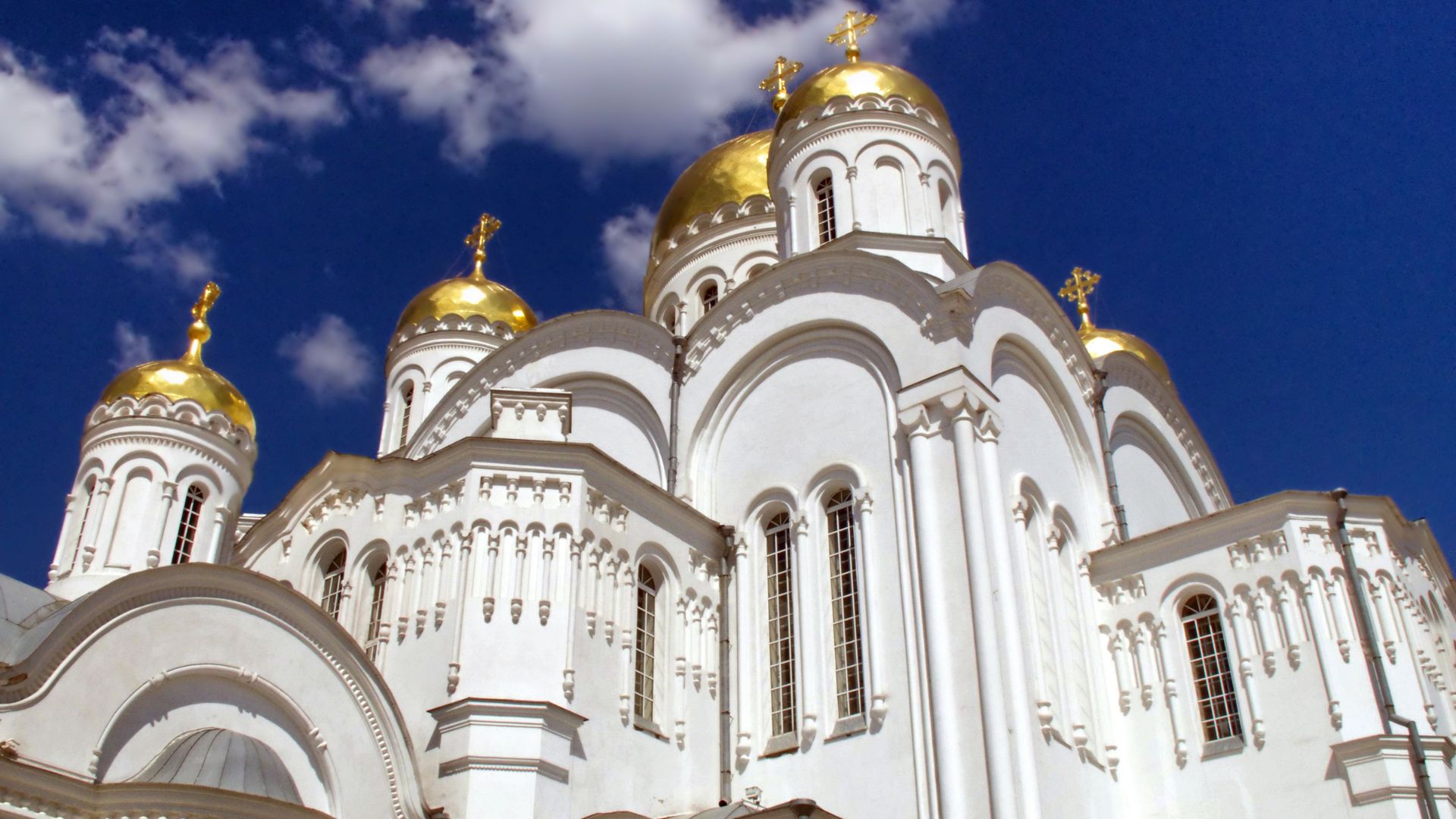 The image shows the architectural details of a Russian Orthodox Church. 