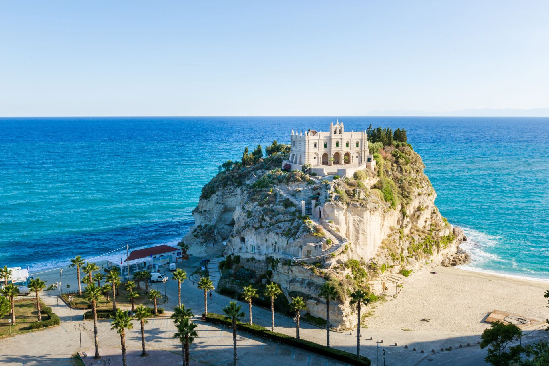The beach under Santa Maria dell’Isola monastery