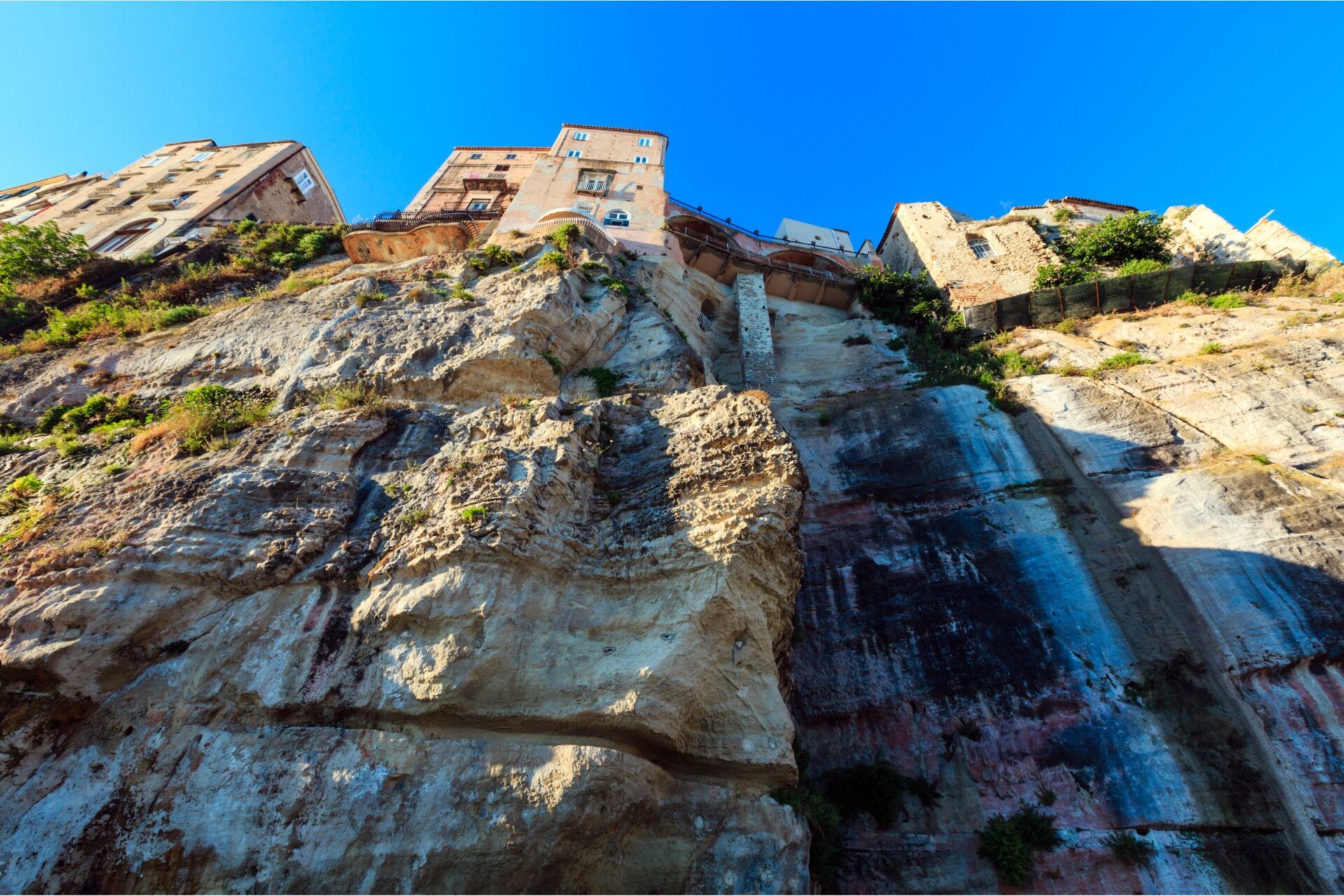 Tropea cliff