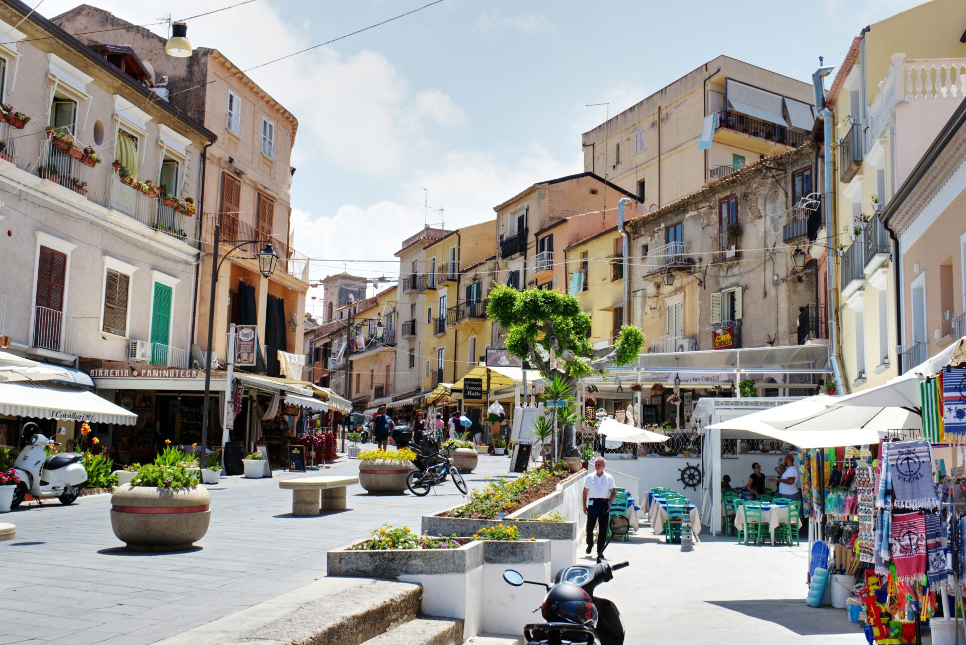 Bustling outdoor market in Vibo Valentia, Italy
