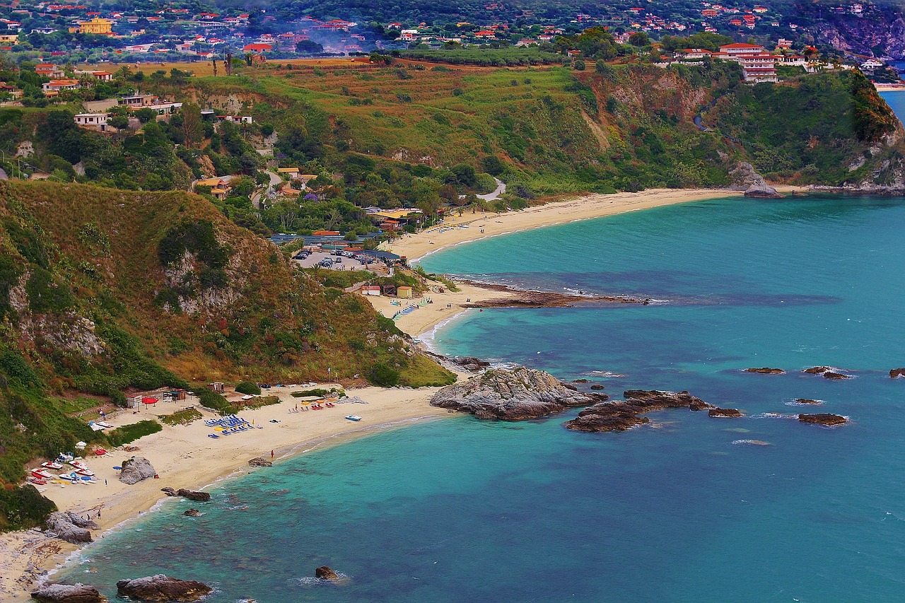 trail to Capo Vaticano