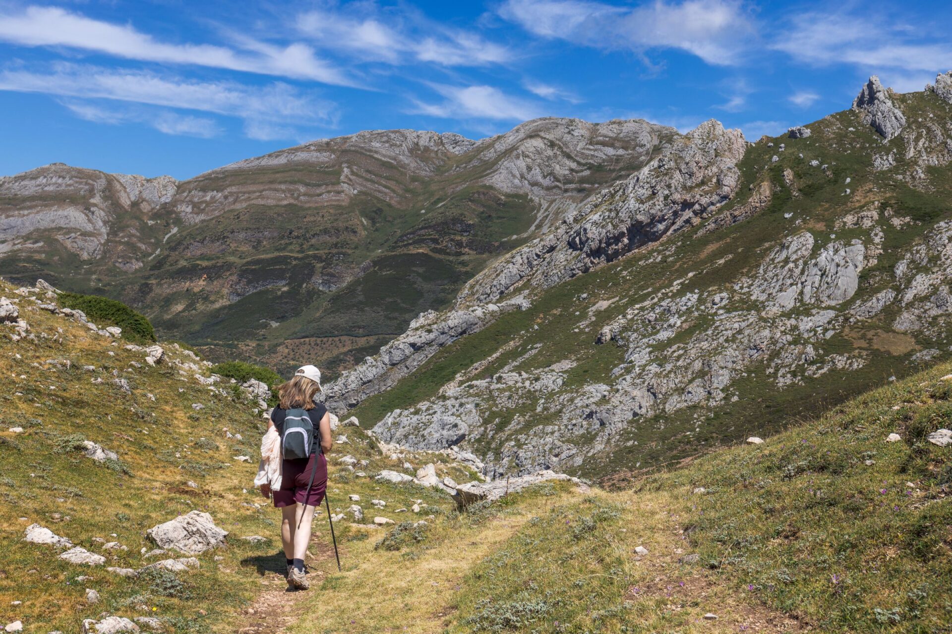 woman hiking in somiedo natural park
