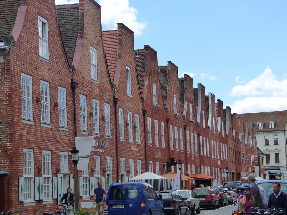 Uniform row of 18th-century red-brick buildings in the Dutch Quarter
