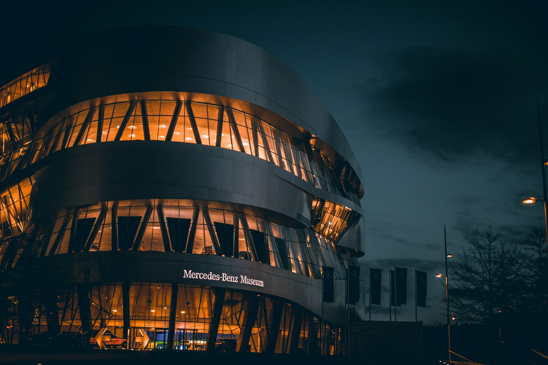 Exterior view of the Mercedes-Benz Museum in Stuttgart at night