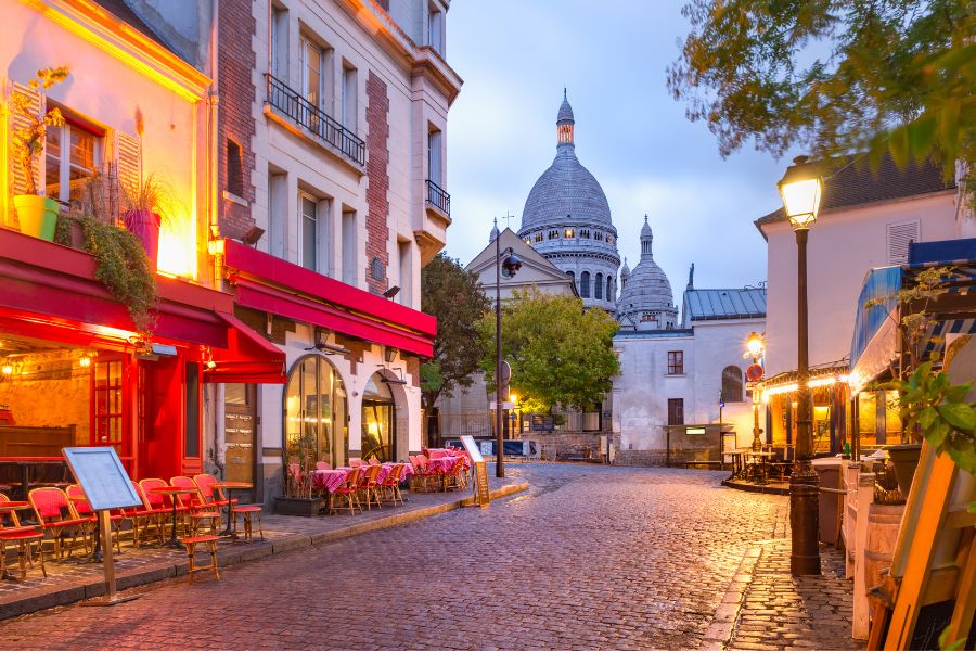 Castles, Parks & Medieval Towns: Is Île-de-France the Perfect Escape from Parisian Crowds? (My Thoughts!)