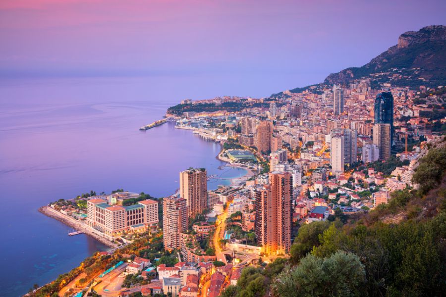 5 "Must-Do" Experiences for a Whirlwind Day Trip to Monaco (Even on a Budget!)